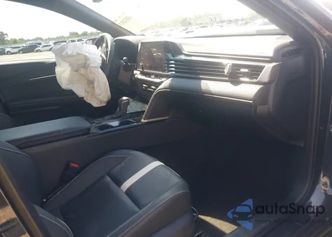 2025 Toyota Camry Se z USA, uszkodzony, nr VIN 4T1DAACK4SU016274